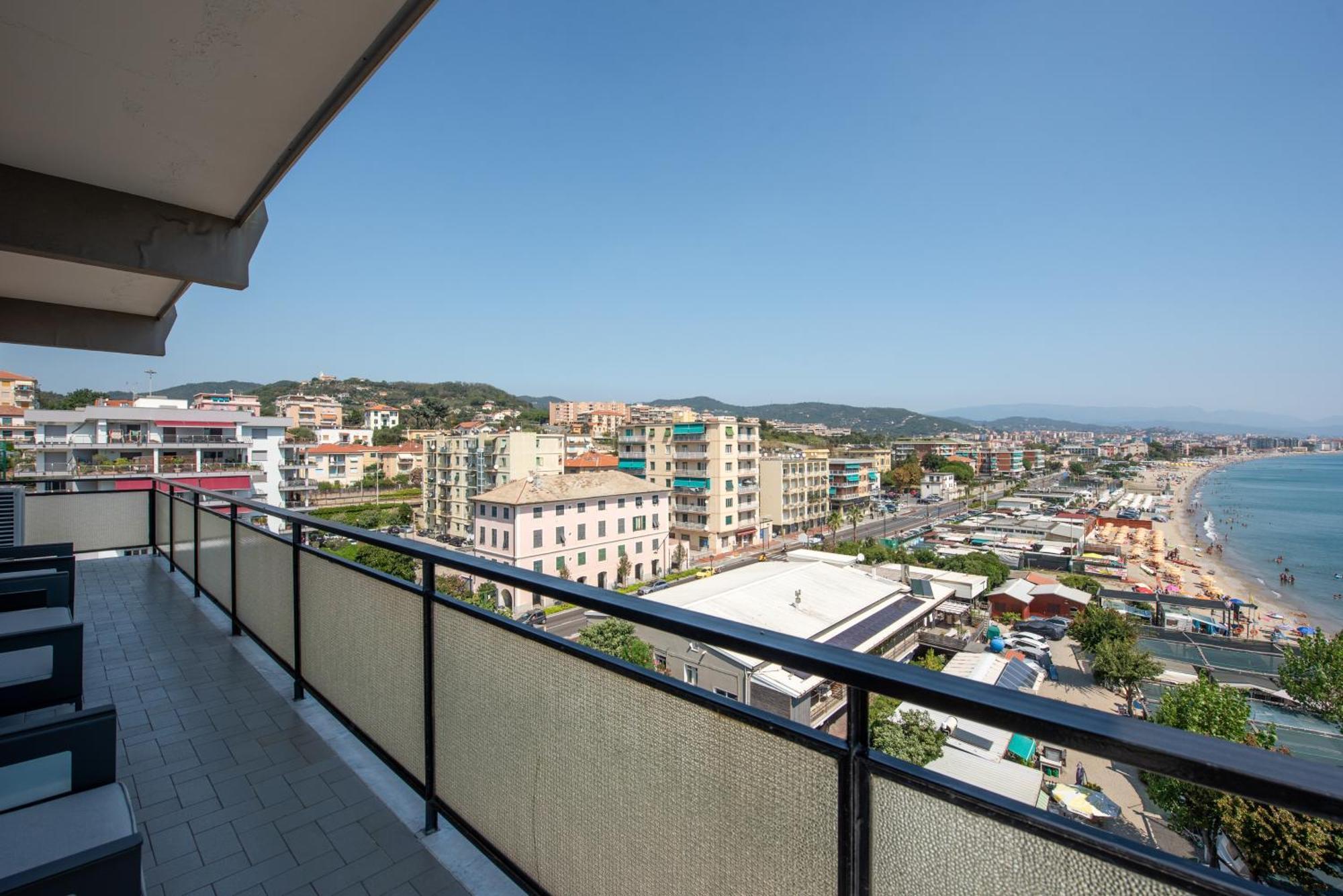 You And The Sea Apartment Savona Exterior photo